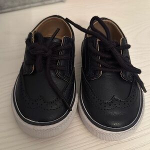 Janie and Jack navy wingtip sneakers